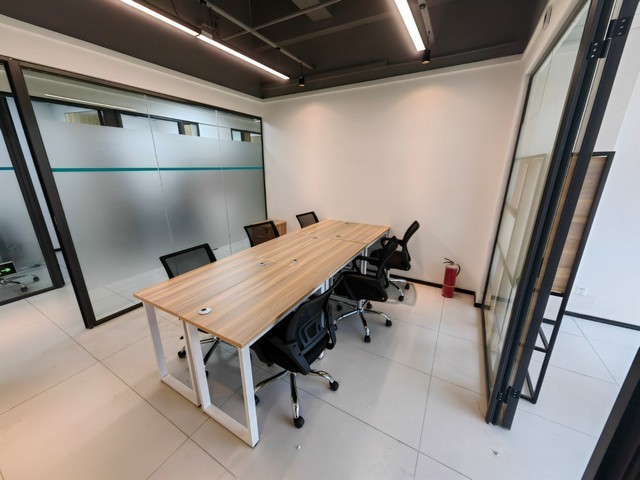 氨基酸逆龄精华质地